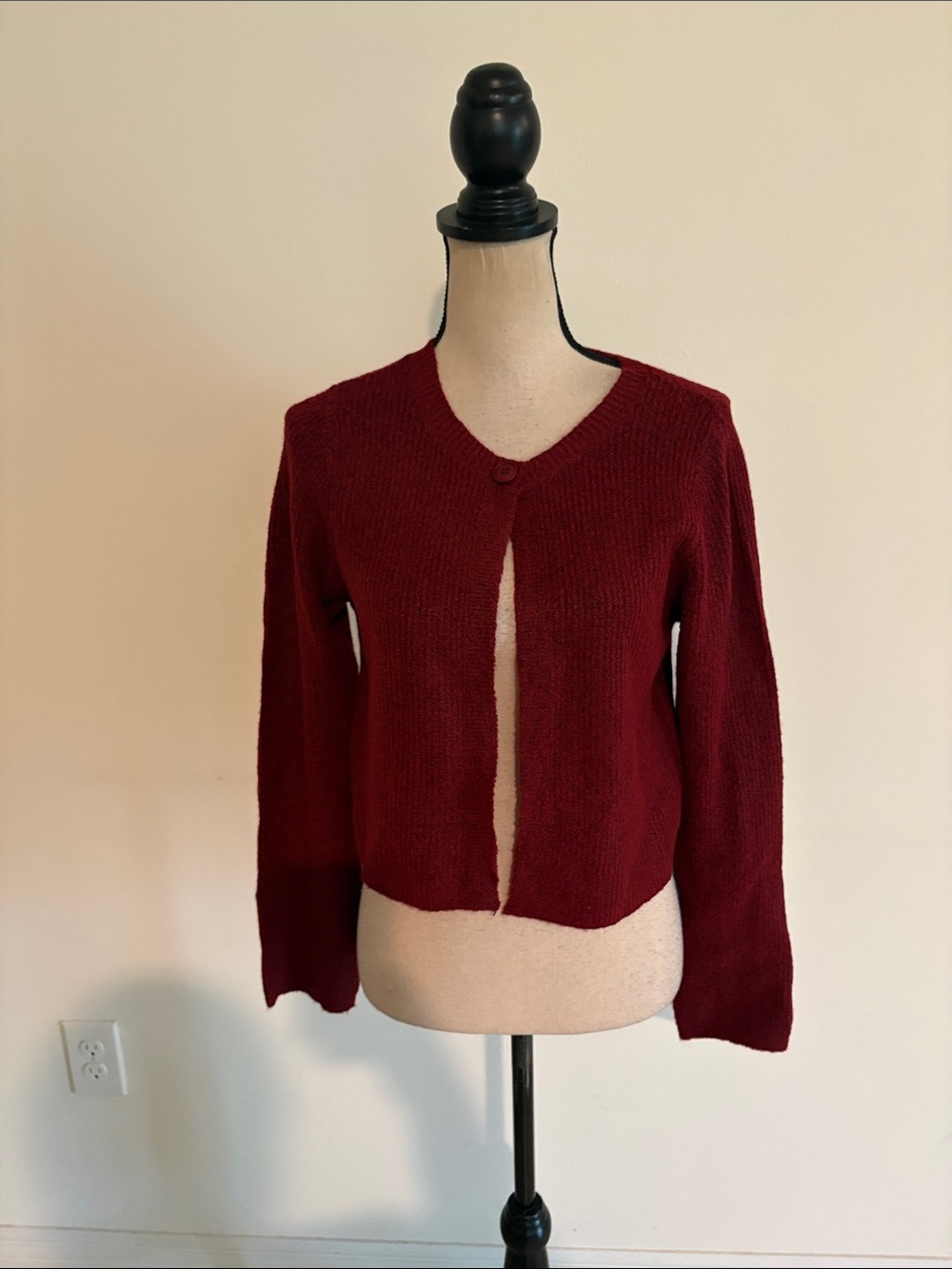 Thirty thirty LA crop ribbed sweater one button medium 1850
